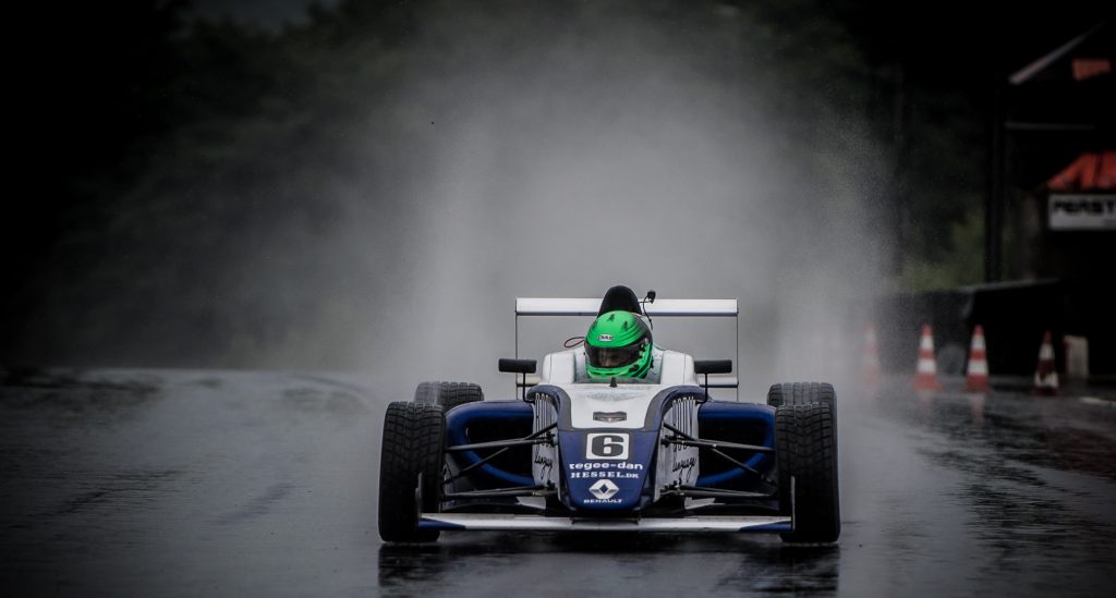 Brad Dias - Formel 4
